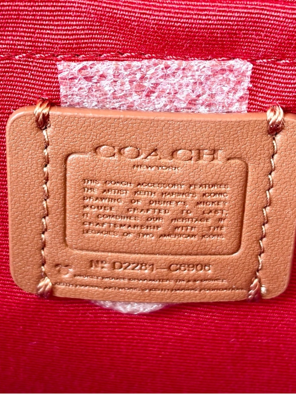 Coach Disney Mickey Mouse X
Keith Haring Mini Camera
Crossbody Bag NWT - Picture 10 of 16